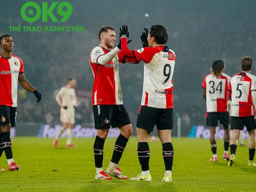 Đại diện Hà Lan tiếp tục xây dựng lối chơi kiểm soát bóng (Ảnh: ESPN) Đại diện Hà Lan tiếp tục xây dựng lối chơi kiểm soát bóng (Ảnh: ESPN)